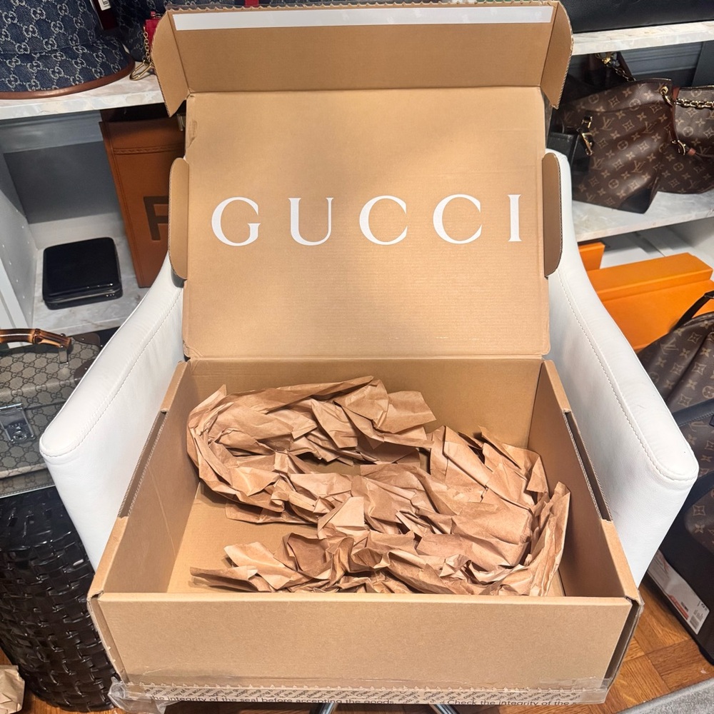 Gucci Shipping Box